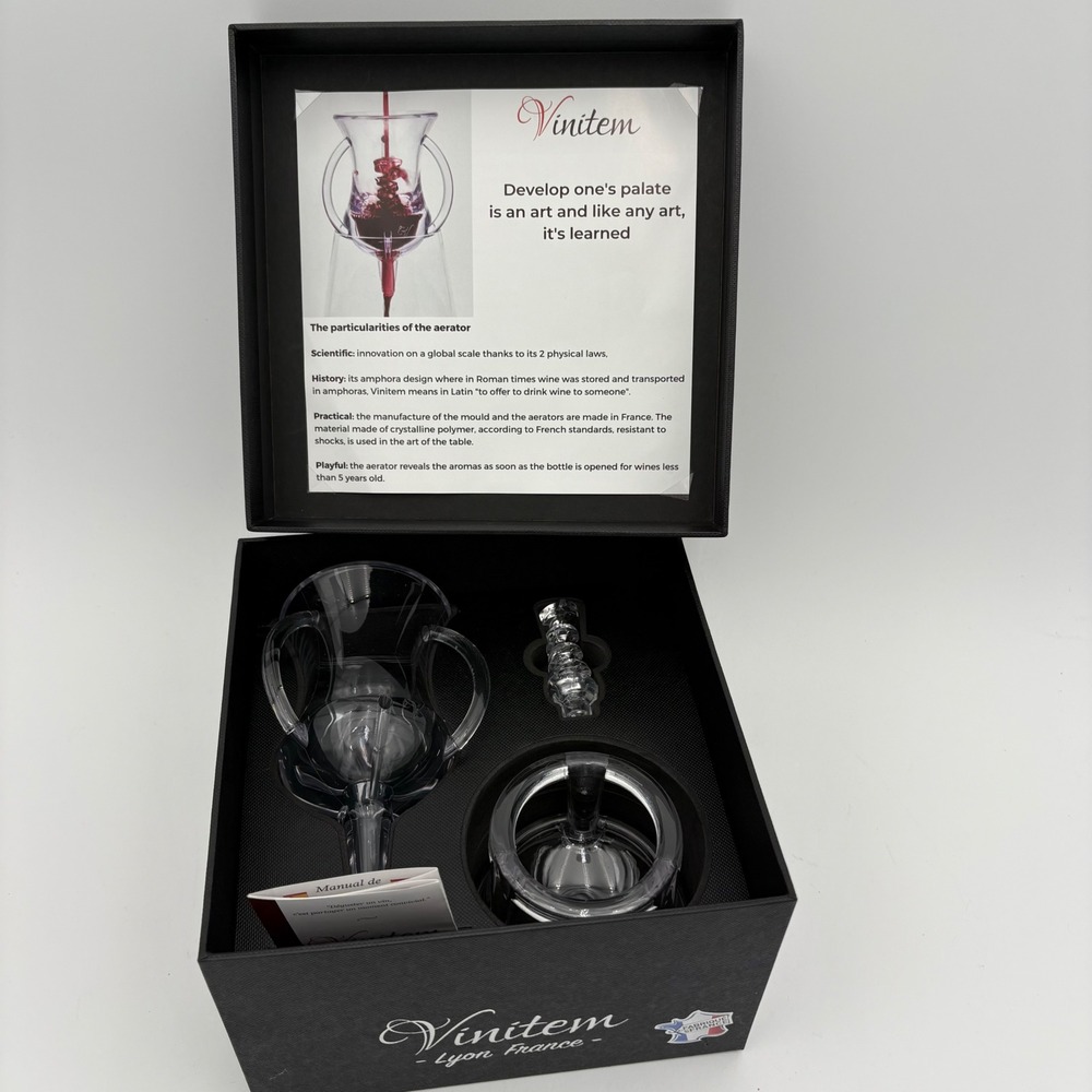 Vinitem Lyon France‎ Wine Aerator Set Amphora Design Crystalline Polymer NiB